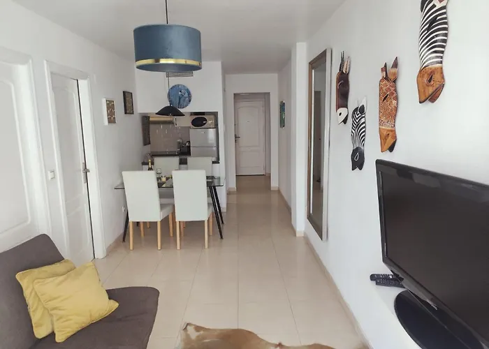 La Playa Blanca 1 Orbiplaya, Pool, Beach Front, Wifi דירה *